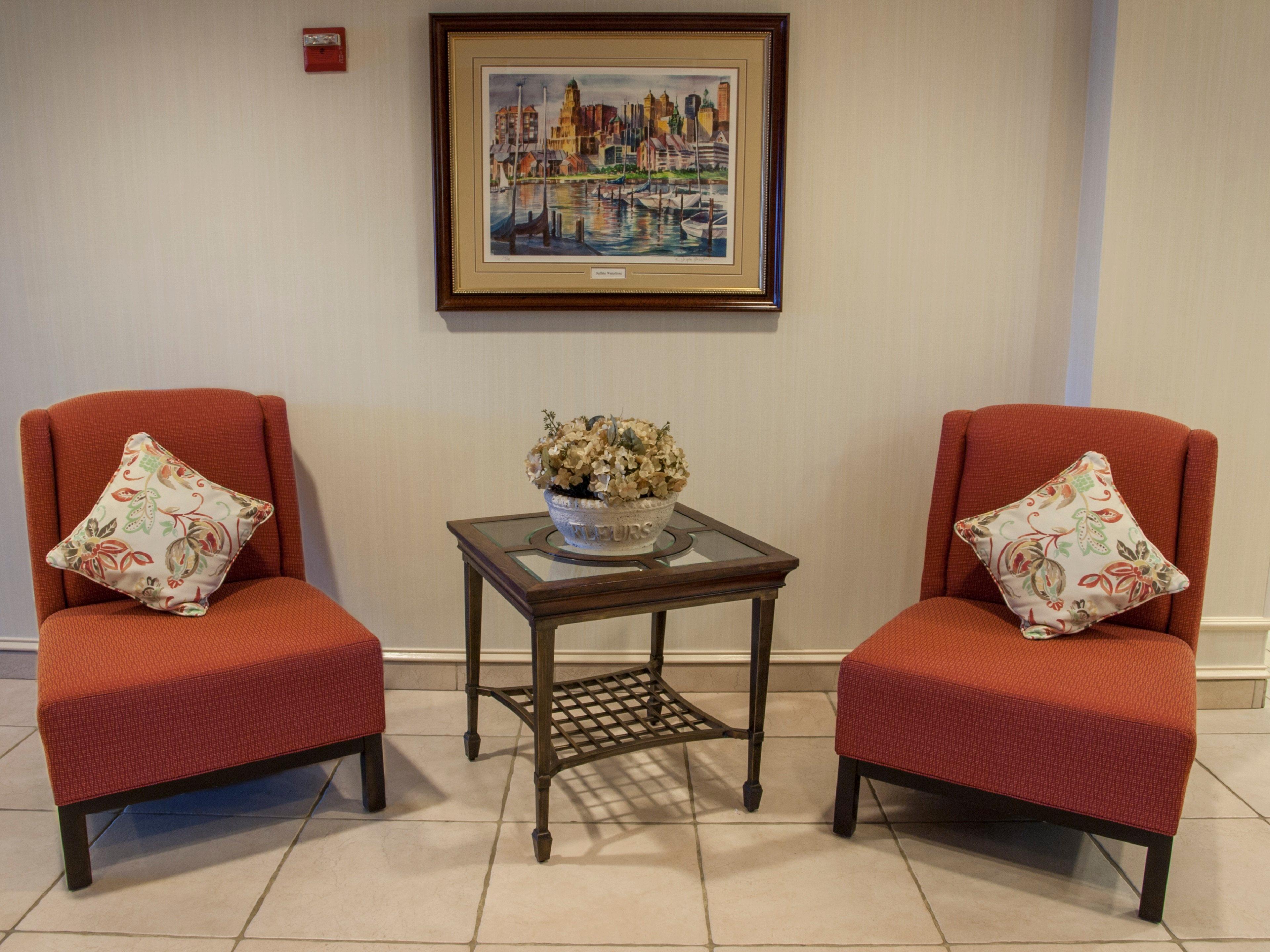 Express & Buffalo Airport By Ihg 2*