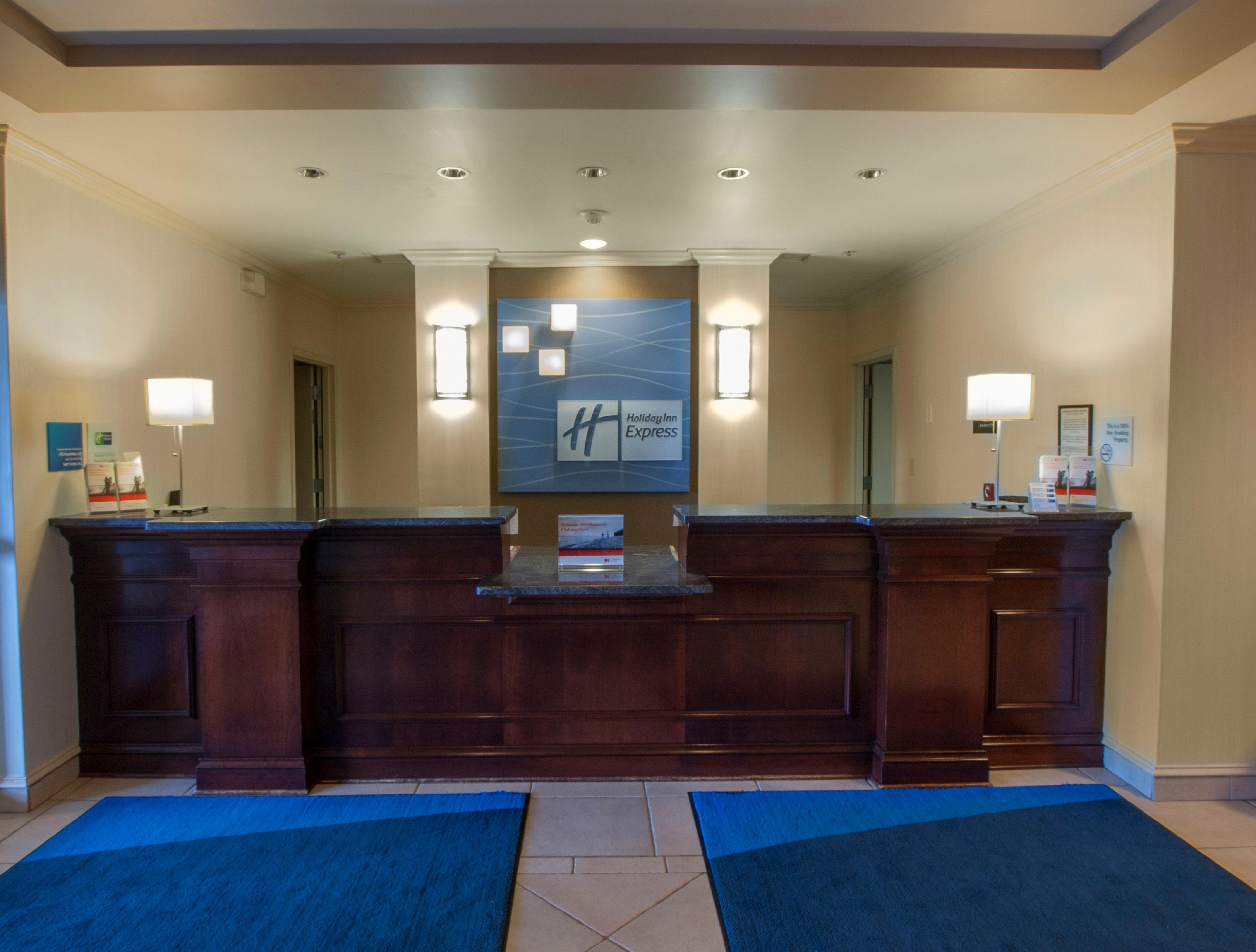 Express & Buffalo Airport By Ihg 2*