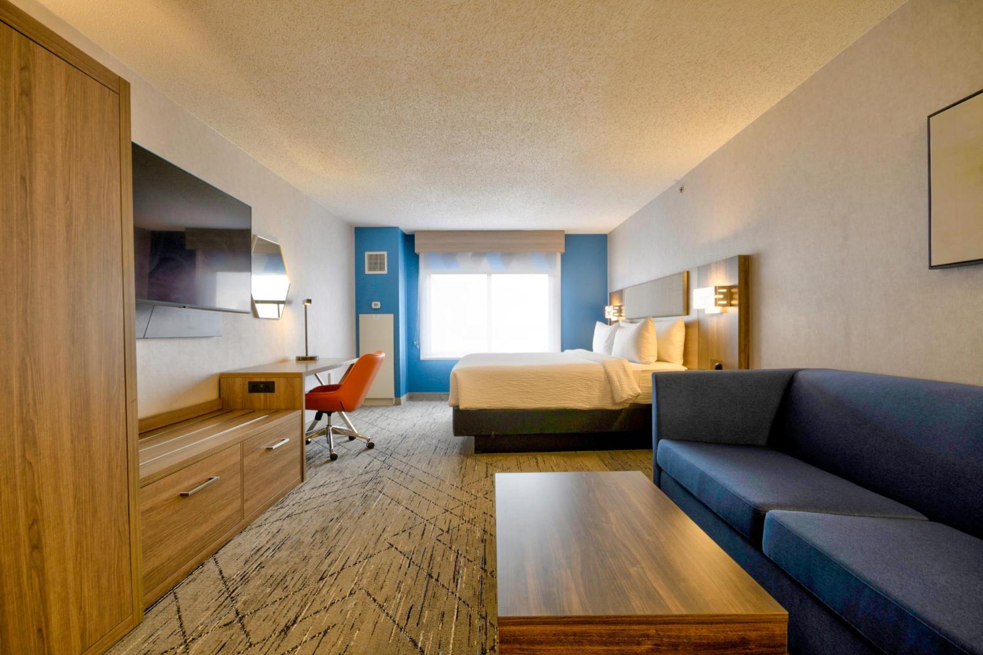 Express & Buffalo Airport By Ihg Hotel Cheektowaga